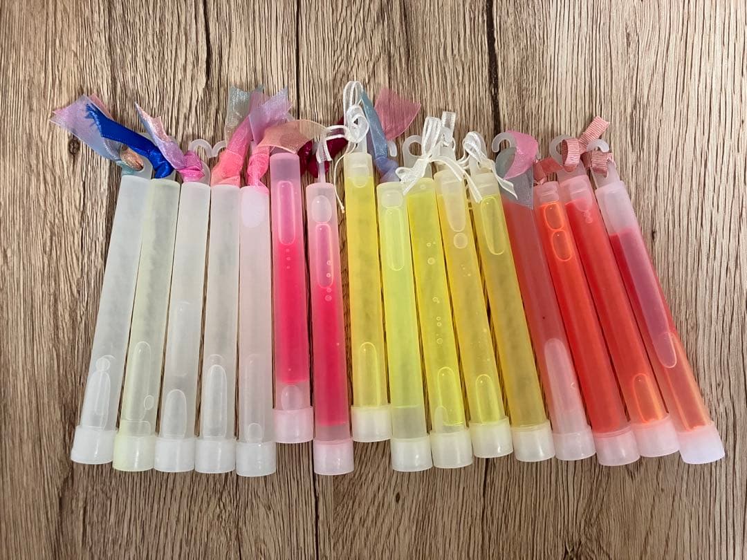 結婚式ドレス当てペンライト