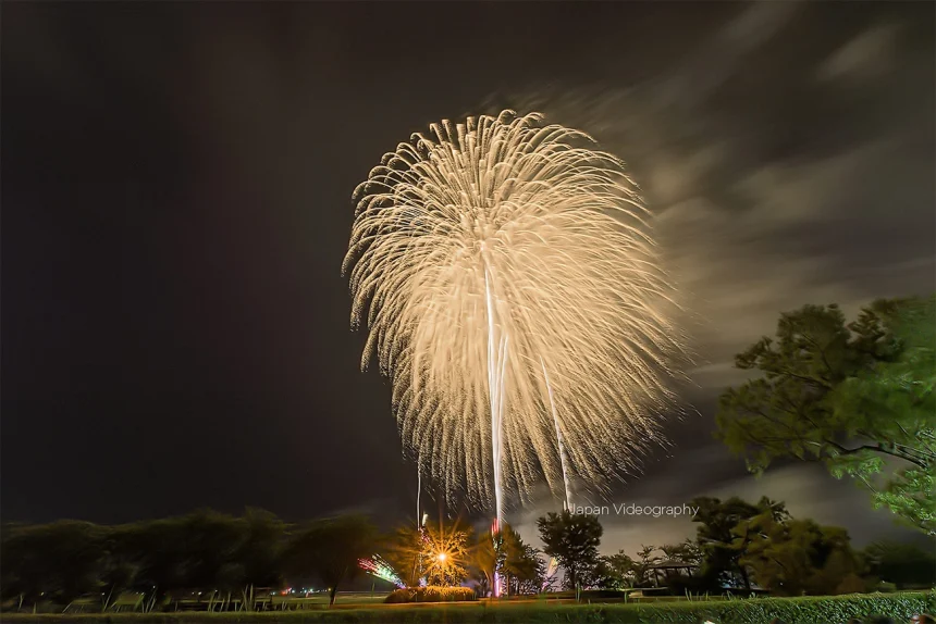 2025 べっぷ火の海まつり花火大会の穴場スポットと駐車場花火速報02