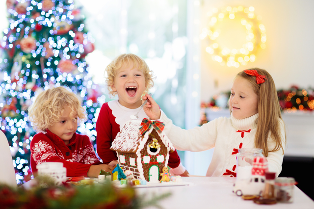 クリスマスの海外の様子～日本と違う世界のクリスマスの過ごし方～フラワーギフト通販なら花キューピット