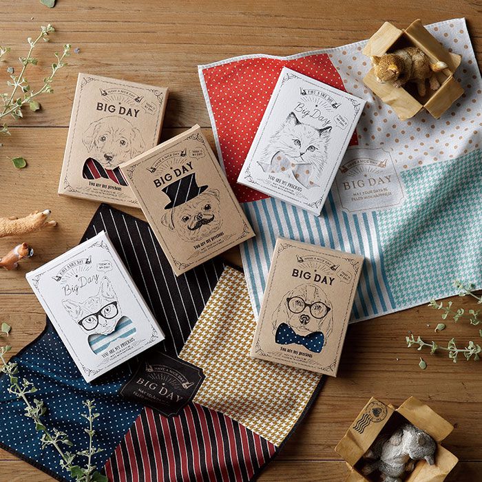 クリア感かわいい🌸ドリンク型♡プチギフト🎁🌸桜バージョン🌸 作ってみた💞 名前のうしろに白い花を配置すると名前がはっきり目立ってかわいいよ🌼100均diy