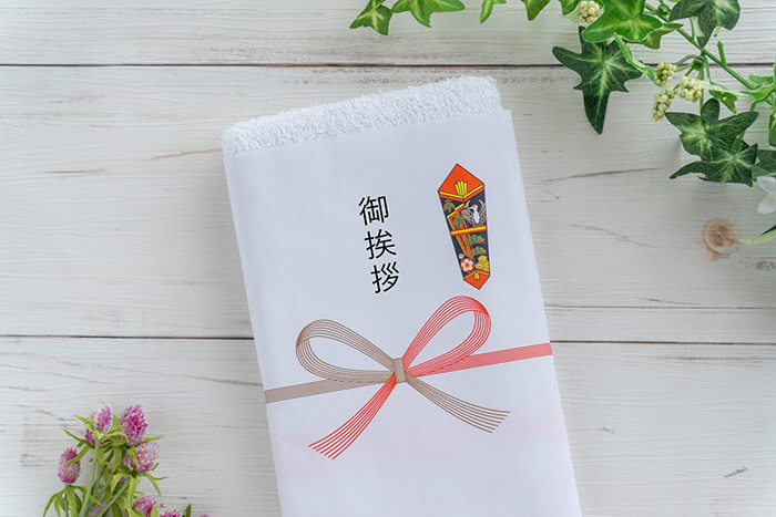 引越し 挨拶 ギフト 粗品 サランラップバラエティギフト5 SVG5B包装済、のしは外のし ギフト、贈り物、カタログギフトなら『ソムリエ＠ギフト』