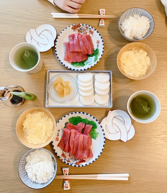 鬼が笑う！セリアの赤いお皿は来年のお正月用: 家ごもりｄｉａｒｙ Powered by ライブドアブログ