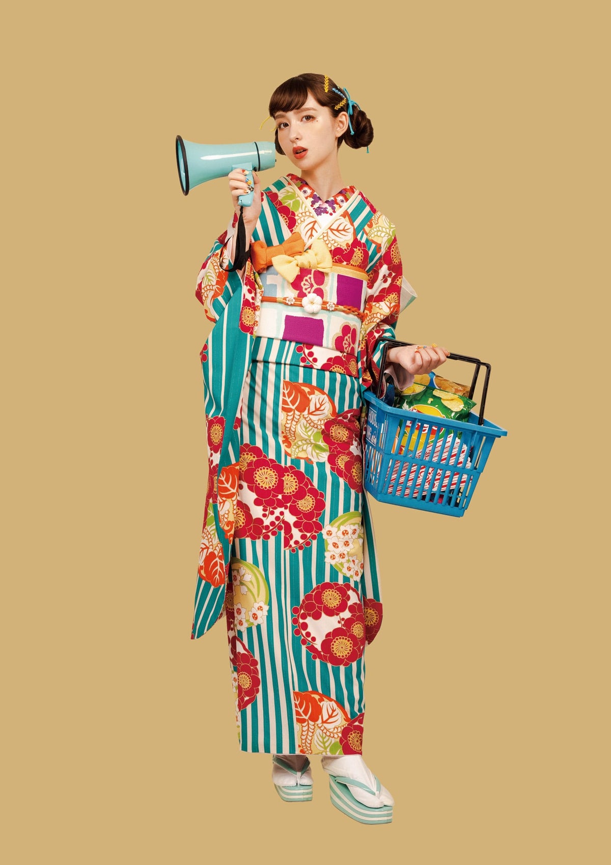 成人式振袖 ブランドレトロモダン 白に大きな桜柄 身長173cmまで No.931着物レンタルのKANEMATA カネマタ