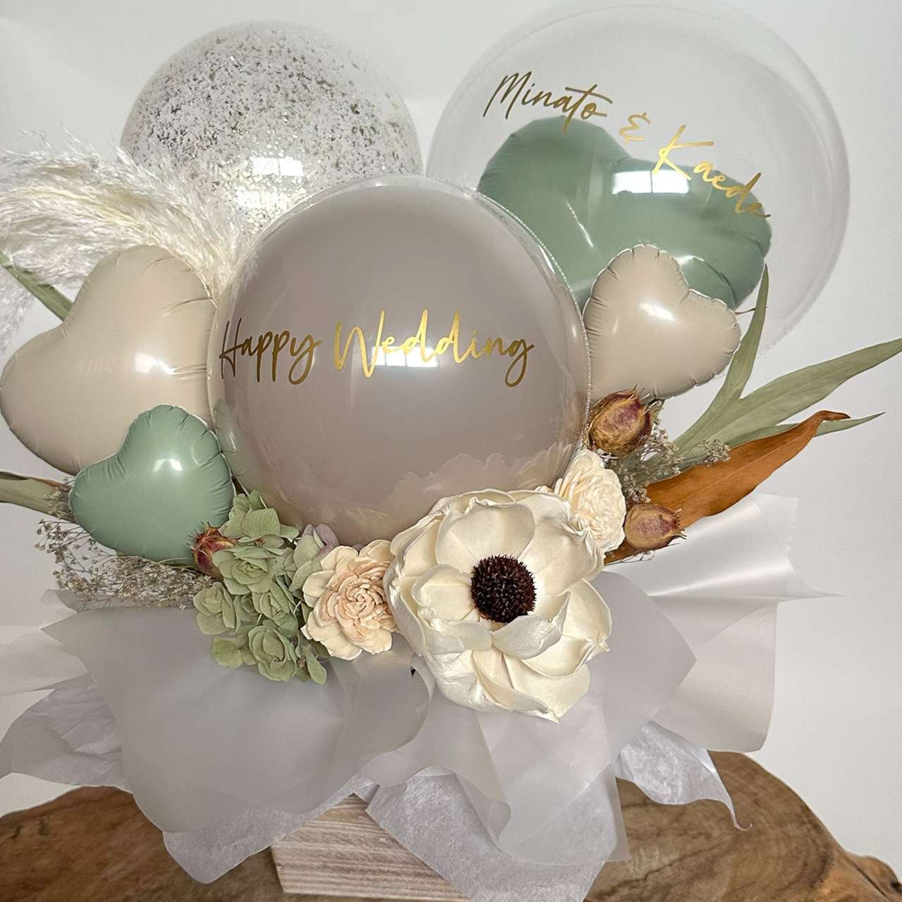 結婚式バルーン電報 「絶対オシャレシリーズ、新郎新婦バルーンアレンジ、結婚式のお祝いに