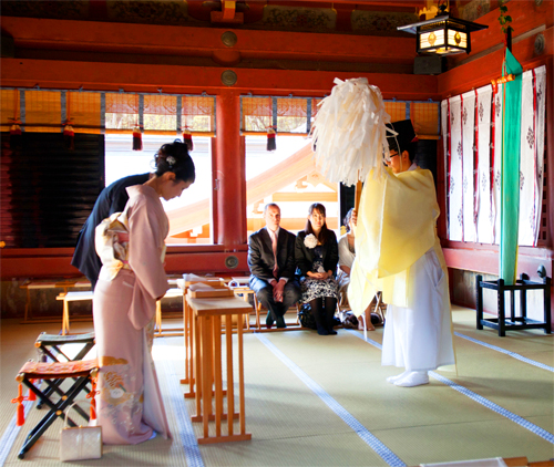 萬屋本店・結婚式レポート 鶴岡八幡宮挙式編スタッフブログ大正ロマンな鎌倉の結婚式場・和婚ウェディングは萬屋本店