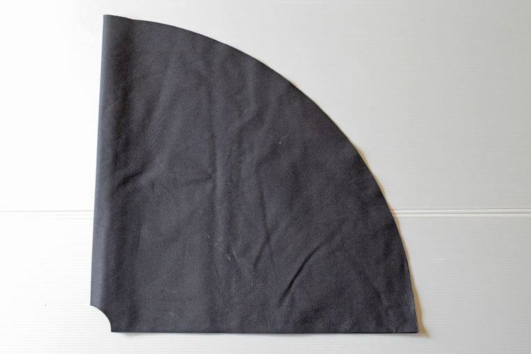 ハロウィン仮装 手作りキラキラマントの作り方。〜魔女になろう〜ほいくびより