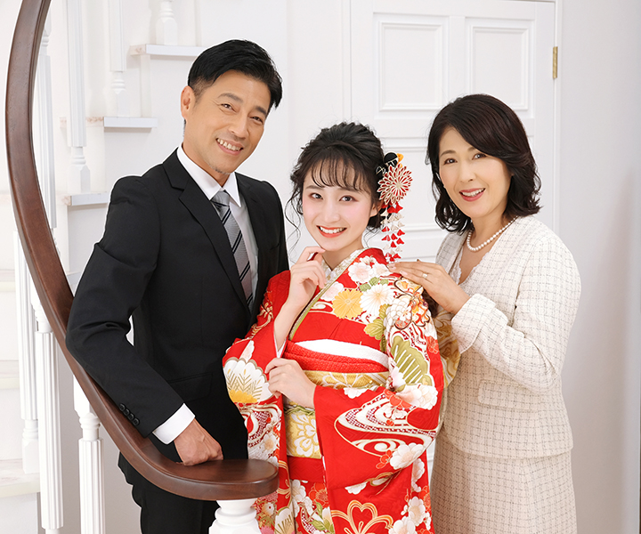 _ 1.12 成人式二次会☆やり直し 根城大集合笑みんな癖しかなさすぎて腹捩れた😂 ・成人式二次会根城っ子みんな心が天然水3年4組田面木小部外者数名まさきもきっと浮遊してるまた十年後タグ付け間に合わん