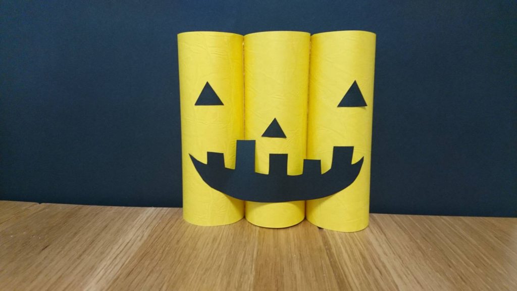 ハロウィン トイレットペーパーの芯」の検索結果