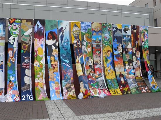 高校の文化祭の楽しみ方！人気の出し物からクラT、会場装飾まで！ 高校生なうスタディサプリ進路 高校生に関するニュースを配信