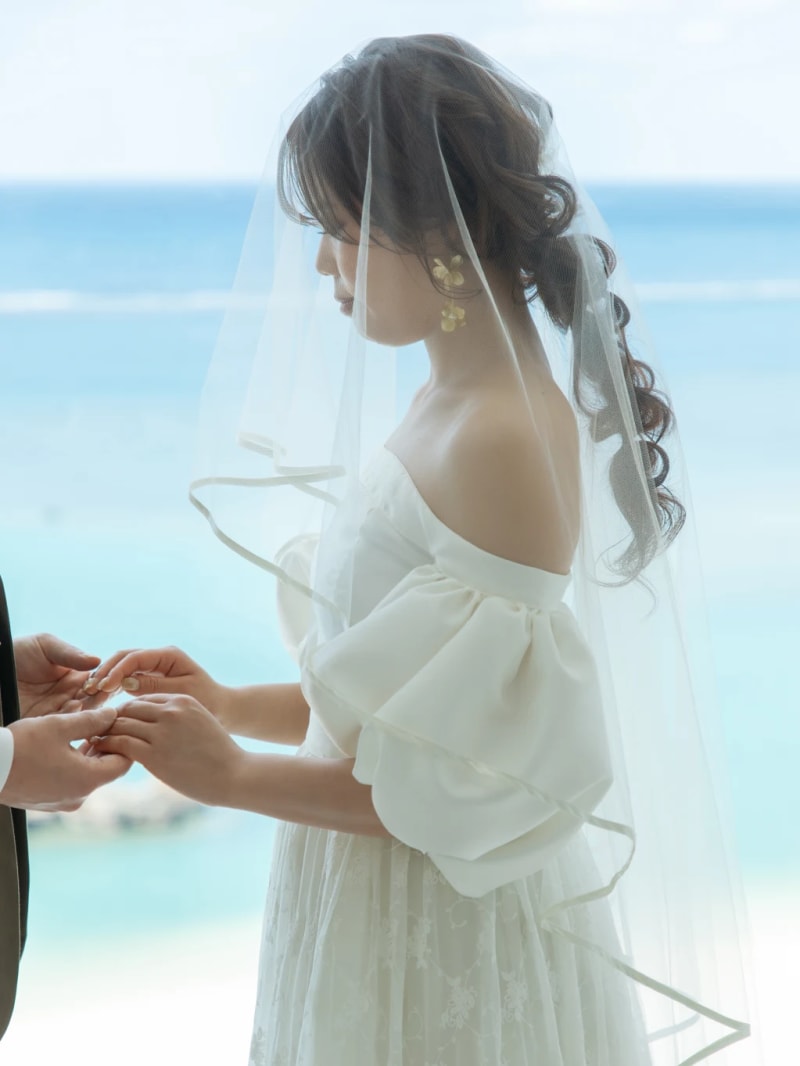 洋装 結婚式、ウェディングで人気な花嫁ヘアスタイル12選