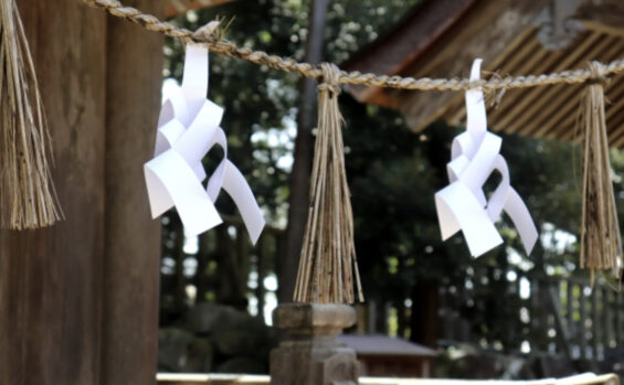 注連縄 しめなわ につける紙垂 しで の作り方紙問屋の通販 KAMIOL SHOP カミールショップ