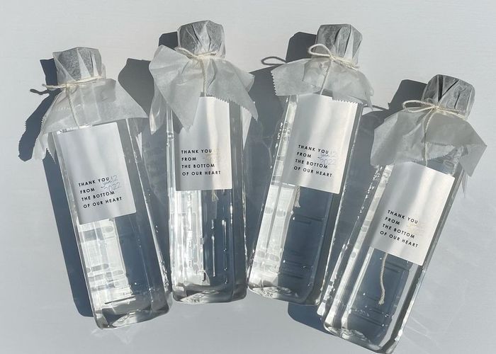 潤いと感動を届ける天然水プチギフト サンクスウォータープチギフトならPIARY ピアリー