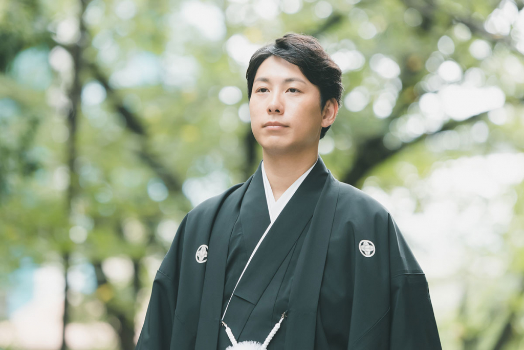 成人式 男 袴レンタル mo067s紋付袴フルセット 羽織袴レンタル着物レンタル紋付レンタル男性着物成人式レンタル二十歳正月貸衣装和服20メンズ2026人気 スマートピンク×黒金亀甲袴-貸衣裳ぽえむ 本店