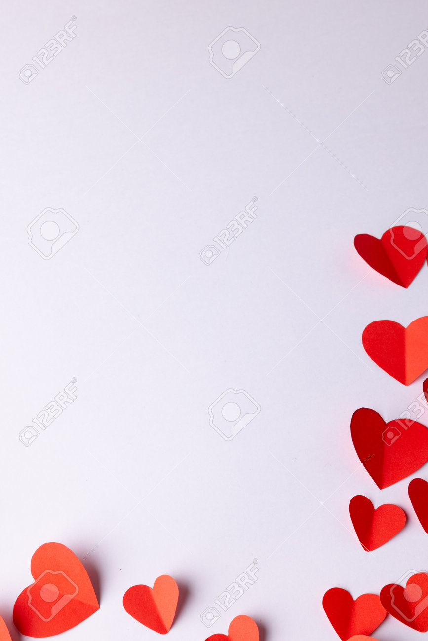 チョコレートが上から垂れる縦型背景 PNGフリー素材サイトギャラリーハウス