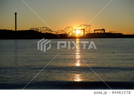 2024年の 初日の出 を横浜臨港パークで見てきました