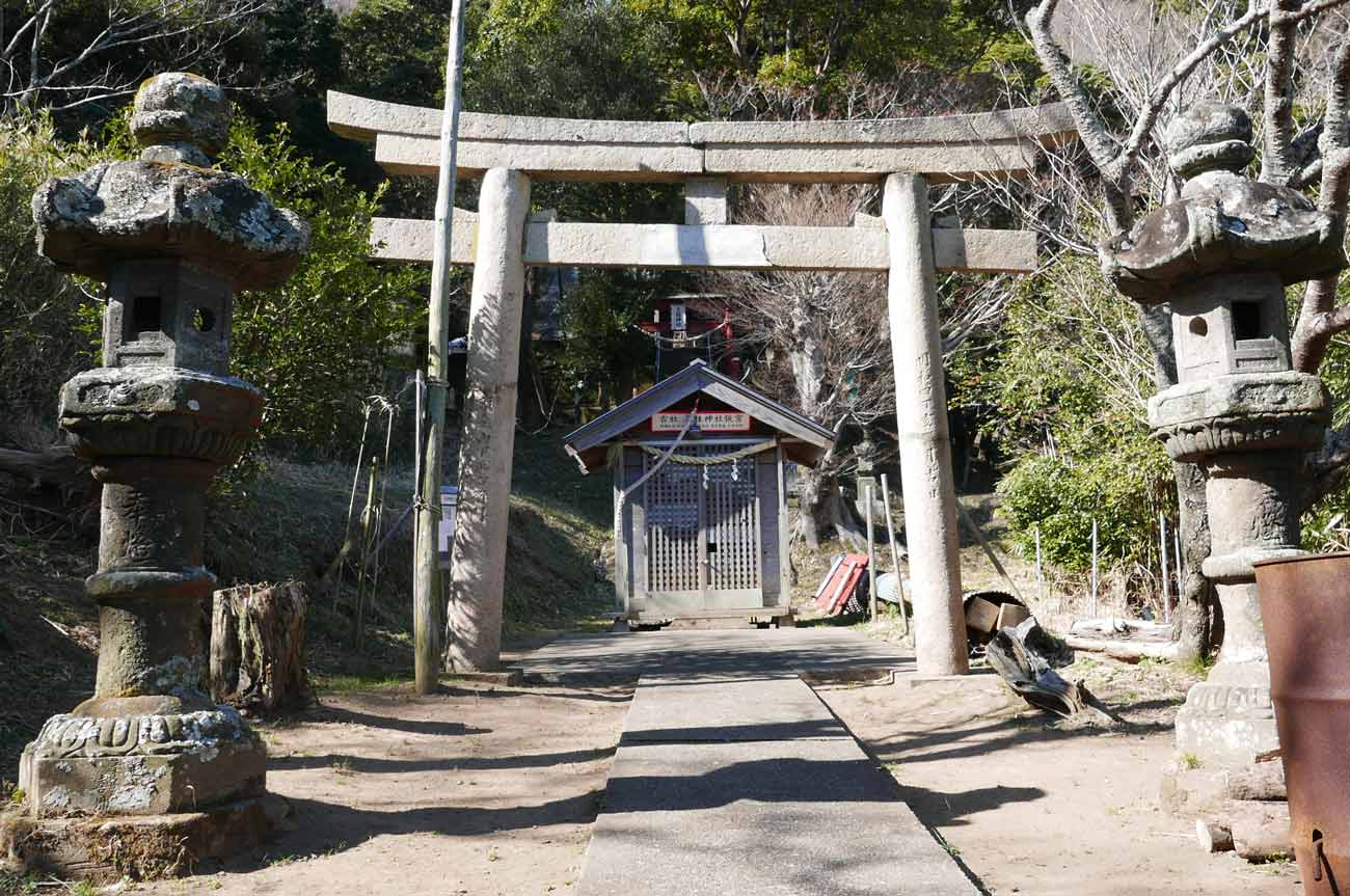 三柱神社拝殿天井板絵 みはしらじんじゃはいでんてんじょういたえ足利市 公式ホームページ