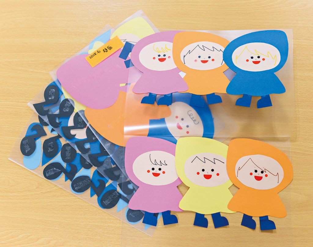 壁面飾り シャボン玉 水遊び 夏 秋 9月 運動会 体育 保育園 こども園 小学校 幼稚園