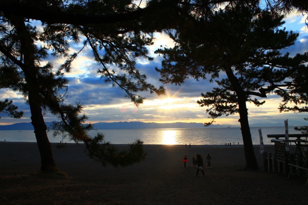 ハツミホ三保初日の出プロジェクト@miho_hatsuhinode• Instagram photos and videos