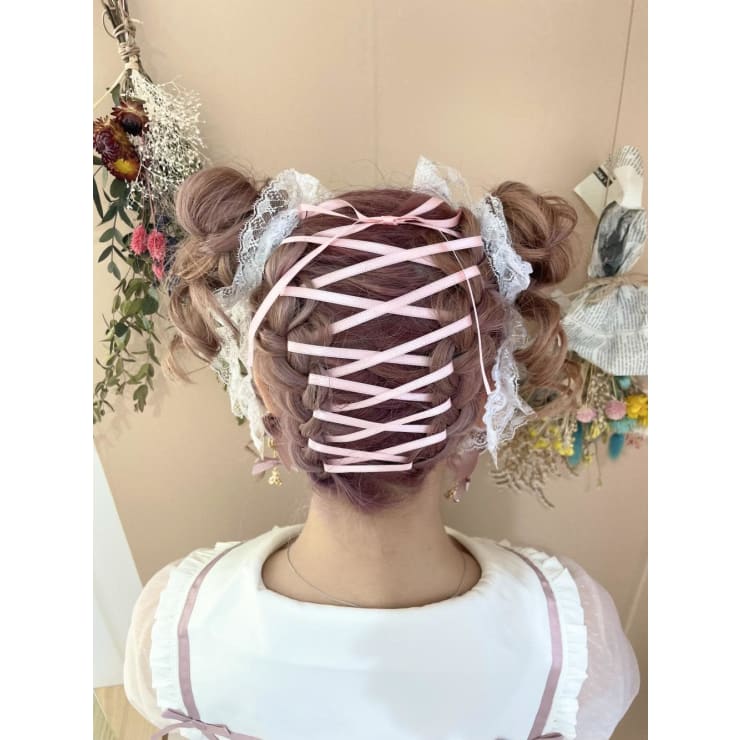 簡単 ヘアアレンジ 丸三つ編みでこなれお団子ヘアを作る