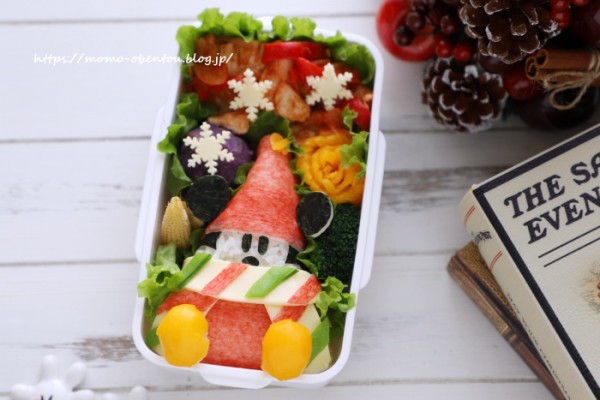 簡単♪三角おにぎりサンタさんと雪だるまくんのクリスマスキャラ弁当料理のレシピや作り方暮らしニスタ