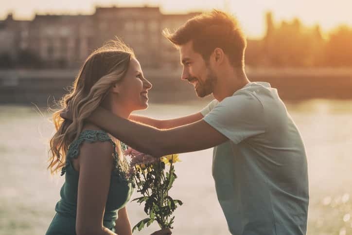 2025年「彼氏が喜ぶ」誕生日サプライズ＆プレゼント！ベストアイデア集Happy Birthday Project