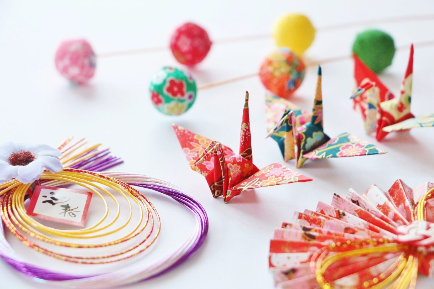 松竹梅の折り紙リースの折り方・作り方☆簡単でお正月にもピッタリな壁面飾り♪│子供と楽しむ折り紙・工作