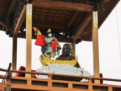 犬山祭は二度より三度 いにしえの記憶が蘇る、絢爛豪華な城下の祭り愛知県の山車まつりポータルサイト あいちの山車まつり