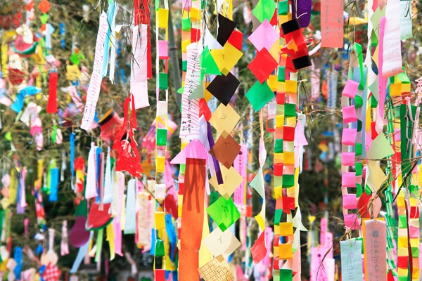 七夕に折り紙でちょうちん！簡単な作り方はこれで決まり