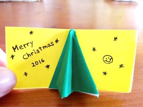 子供と100均クリスマス工作♪紙皿,画用紙,折り紙で作る 簡単クリスマスツリー,パクパク指人形,オーナメント,鎖飾り,ギフトバック、クリスマスカードの作り方雪見日和