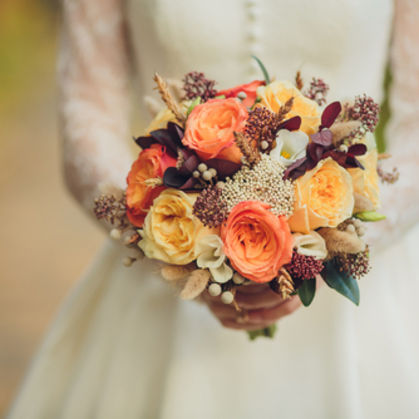 秋冬婚 ブーケを素敵に彩る旬の花材、教えて！卒花SNAP付きゼクシィ