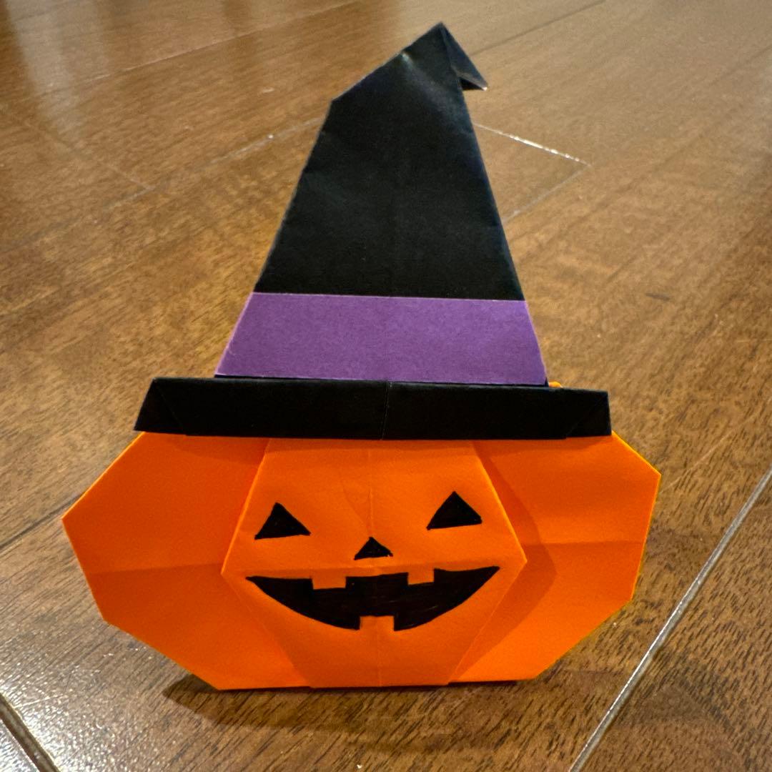 折り紙でハロウィンの立体的な帽子の折り方簡単に手作りできる - 自由研究テーマとまとめ方