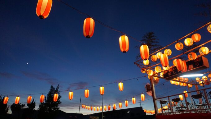 京都市伏見区 2025年の藤森盆踊りフェスティバルは、8 3 日 に開催。ステージ内容も盛りだくさん。墨染ショッピング街の人気店も大集合しますよ～！号外NET 伏見区