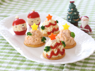 12月クリスマス 食べるクリスマスツリー ポテトサラダ- 漬物・福神漬のしんしん株式会社 新進