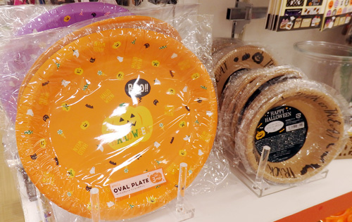 100均セリアのハロウィングッズがかわいい！ホームパーティー用に買った物 - 心を楽に、シンプルライフ