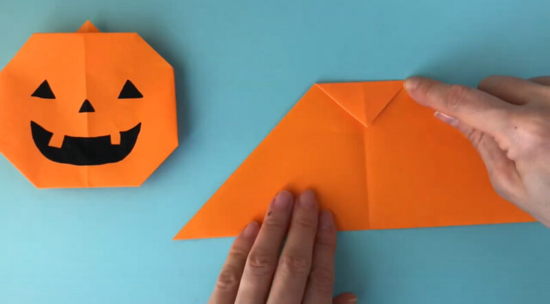 おりがみでハロウィン雰囲気を盛り上げよう: 自宅でハロウィンパーティーを楽しもう ジャックオランタンの作り方も紹介