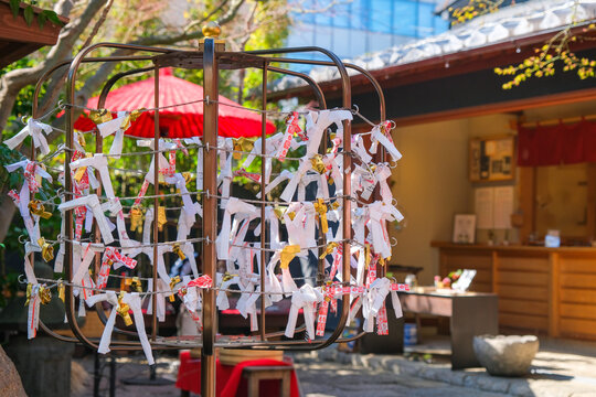 おみくじ掛け」の写真素材197件の無料イラスト画像Adobe Stock