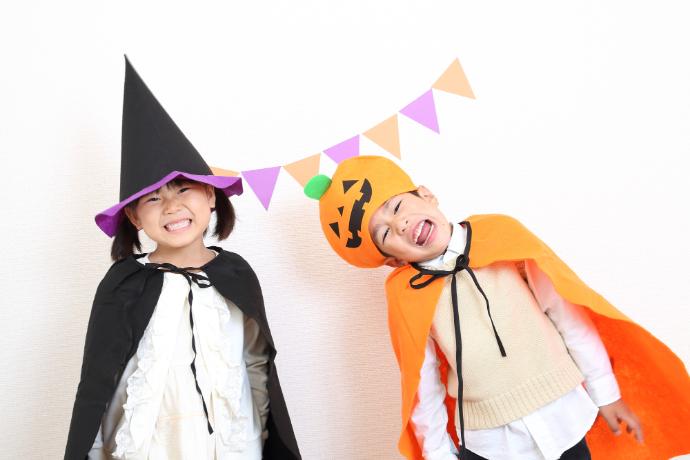 ハロウィンコスプレの子供向けアイディア集 2024年 BUBing！グランピングとキャンプの総合メディア
