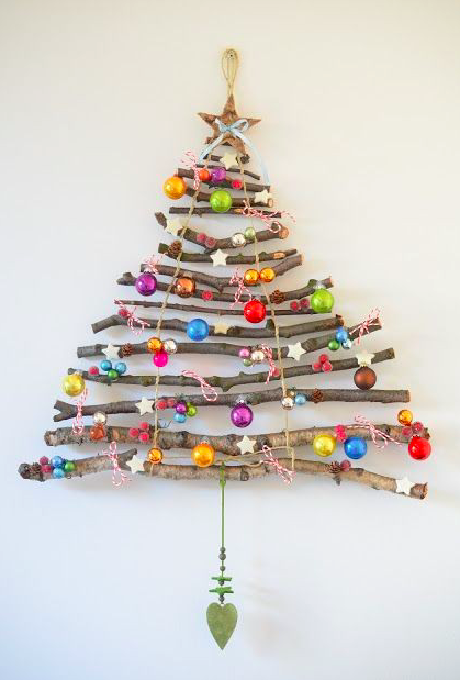 折り紙で簡単に作れる「クリスマスツリーの壁飾り」の作り方ぬくもり