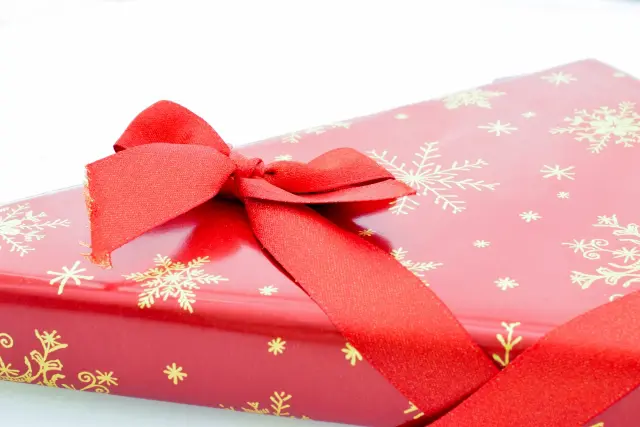 おしゃれに出来る！誕生日プレゼントのラッピング・詳しいやり方