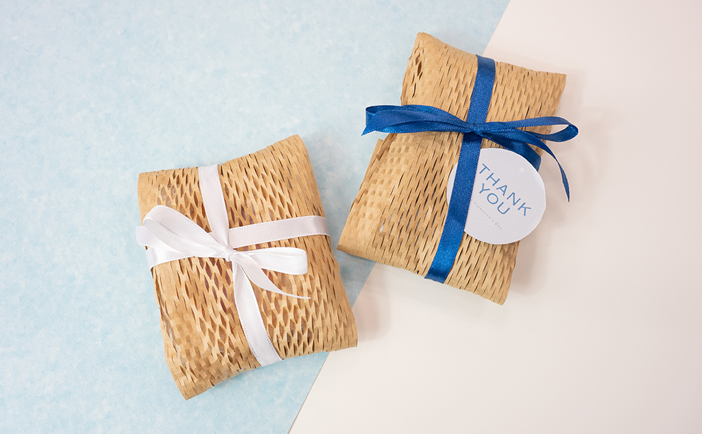 第４回 100円グッズで簡単！バレンタインラッピングはドライフラワーの小花添えで贈り物上手に暮らしとおしゃれの編集室