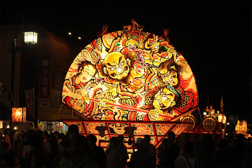 青森ねぶた祭：いつ開催？歴史は？見やすい場所はどこ？屋台や駐車場情報も紹介るるぶ+