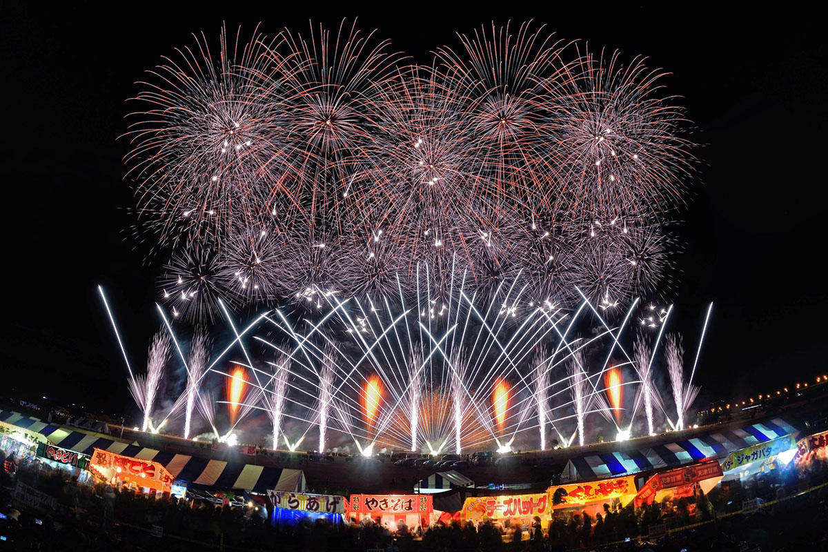 信州の澄んだ夜空を彩る晩秋の花火「第112回長野えびす講煙火大会」開催！ながの観光net