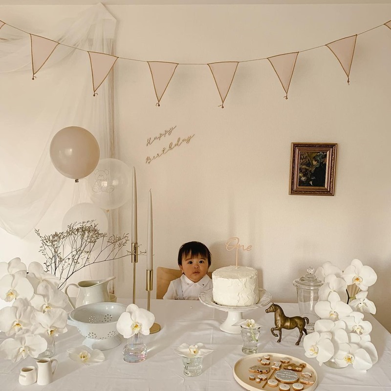 誕生日パーティーの飾りつけのバルーンのイラスト素材111164224- PIXTA