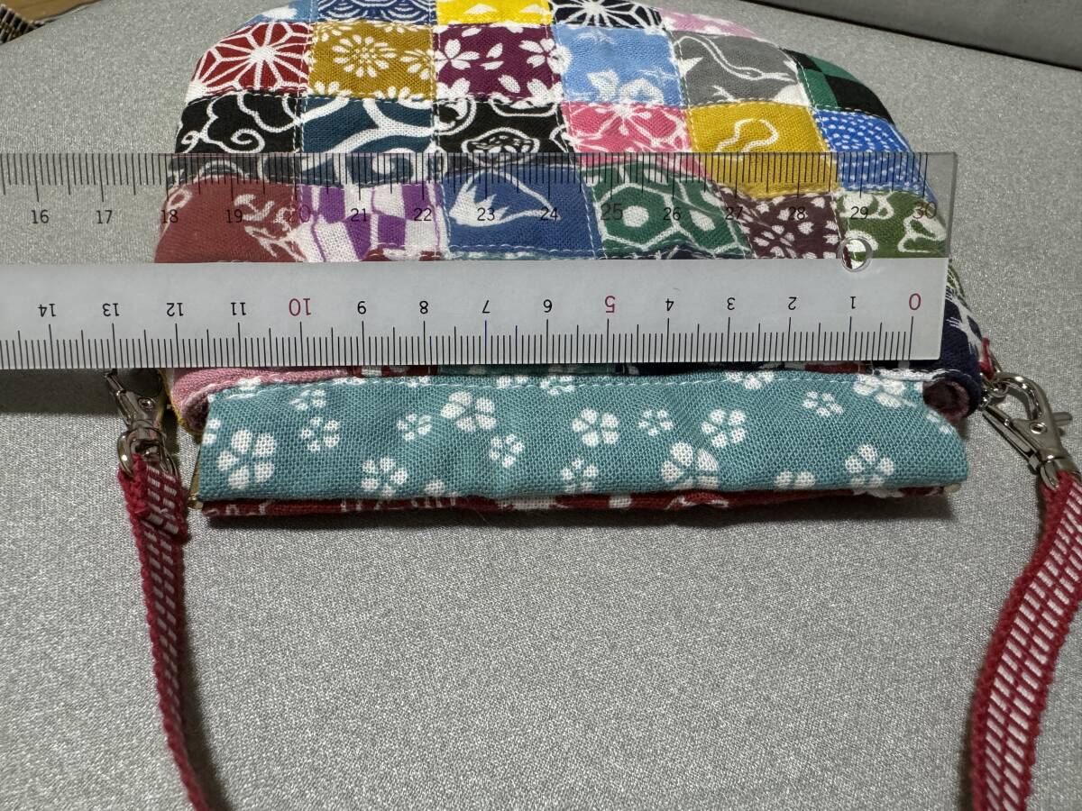 折り方の工夫で♪100均手ぬぐいで仕切りいっぱいの『身だしみなポーチ』ハンドメイドの作り方・アイデア暮らしニスタ