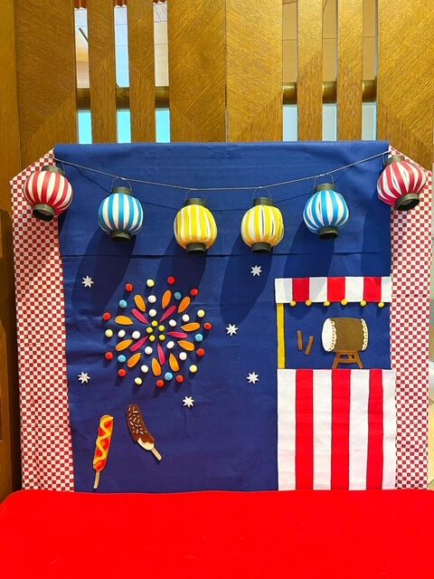 2025年 年賀状 かわいいキャラクターの蛇のイラストレーション イラスト素材7458973- フォトライブラリ