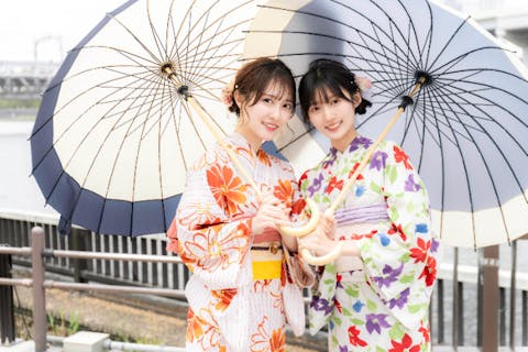 天神祭うちわ娘って？天神祭を盛り上げる浴衣美女たちの正体とは？株式会社オマツリジャパン