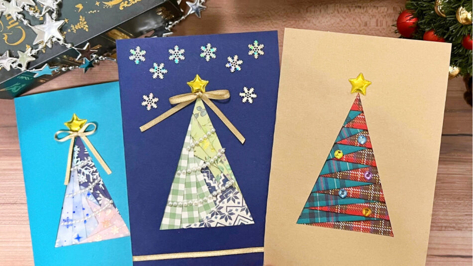 クリスマスの工作を行っています