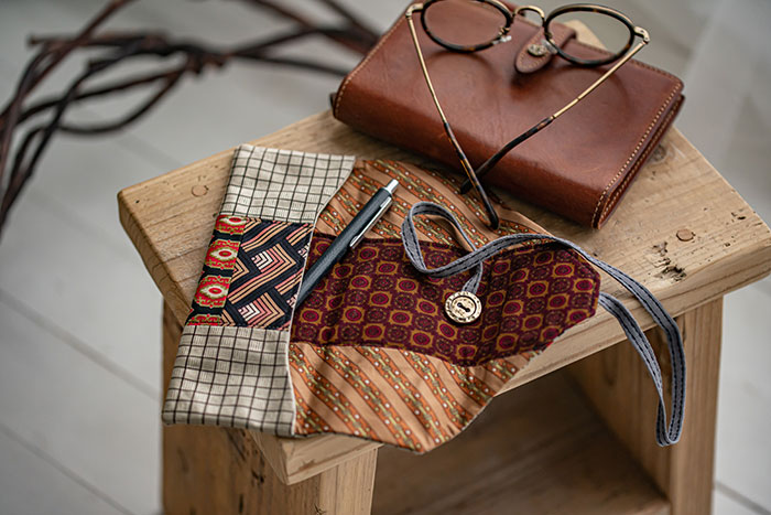 開運福袋はお早めに♪店長手作りの四つ葉栞プレゼント - 布おむつ専門店 布おむつ本舗 ハンドメイドの布オムツ・布 ナプキン・魔法のおむつ・ワンサイズおむつカバーが人気