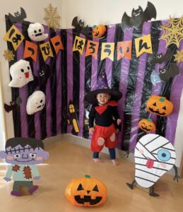 平女祭第1弾！ハロウィンパーティー フォトブースを作成しました！St. Agnes' Blog