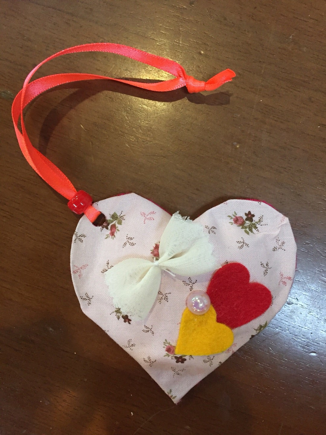 バレンタイン工作 高齢者や大人向け作り方かんたん工作・折り紙☆選り好み